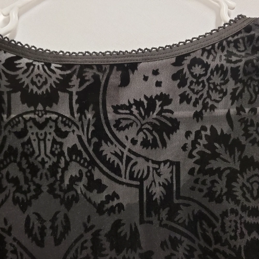 Velvet Burnout Long-Sleeve Scoop Neck Top - Black - Picture 5 of 7